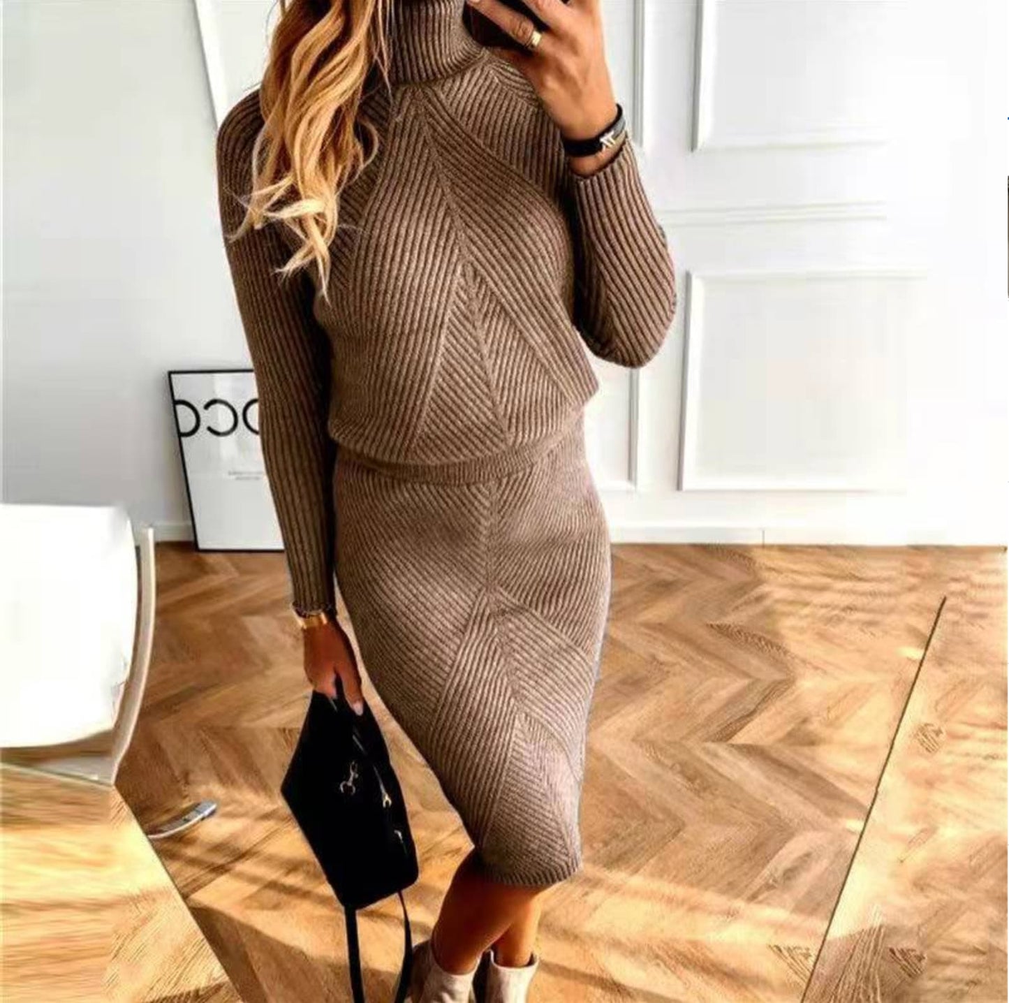 Aicha - Mysig stickad klänning